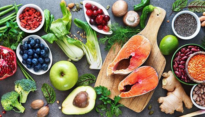 Ernährung kann innere Uhr und hormonelle Reaktionen beeinflussen